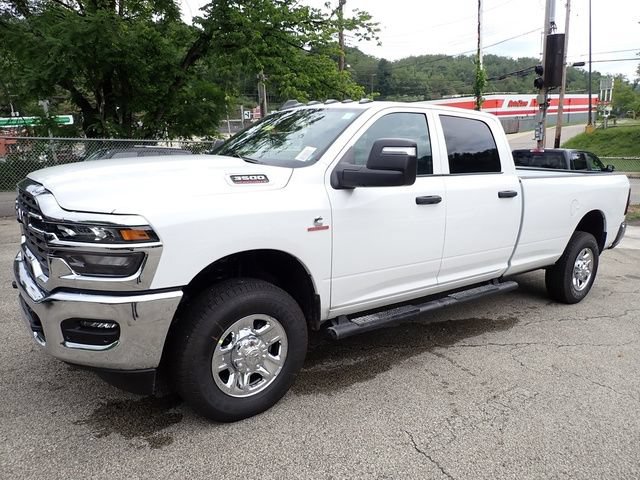 New 2026 RAM 3500 Tradesman AWD/4WD image 2