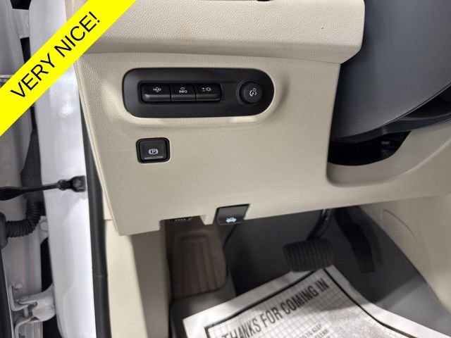 Used 2024 GMC Terrain Denali w/ Denali Premium Package image 16