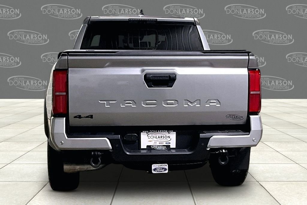 Used 2024 Toyota Tacoma TRD Off-Road w/ TRD Off Road Premium Package AWD/4WD image 6