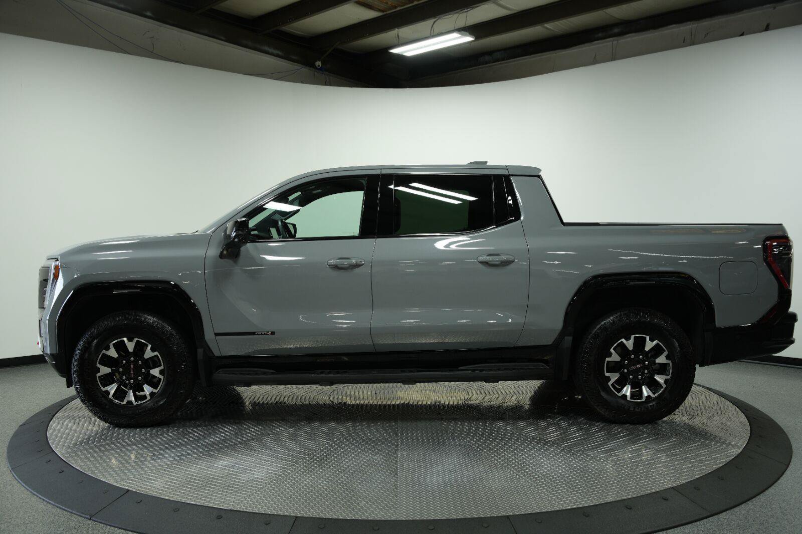 Certified 2026 GMC Sierra EV AT4 w/ AT4 Premium Package AWD/4WD image 5