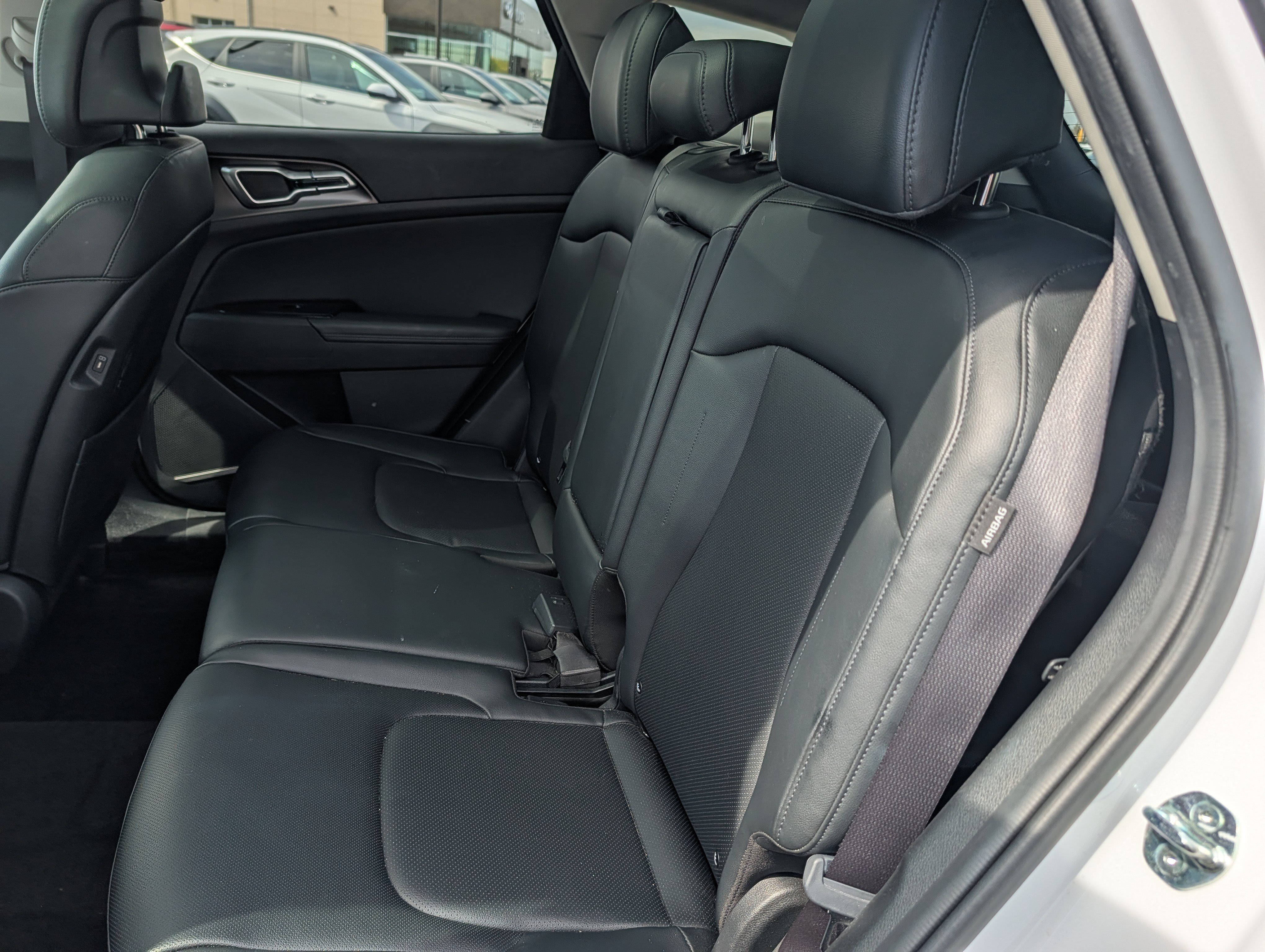 Used 2025 Kia Sportage EX w/ Premium Package AWD/4WD image 13