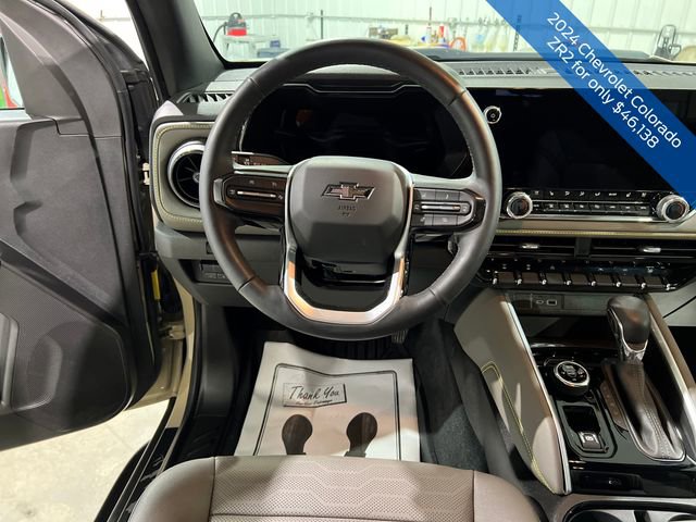 Used 2024 Chevrolet Colorado ZR2 w/ ZR2 Convenience Package III image 15
