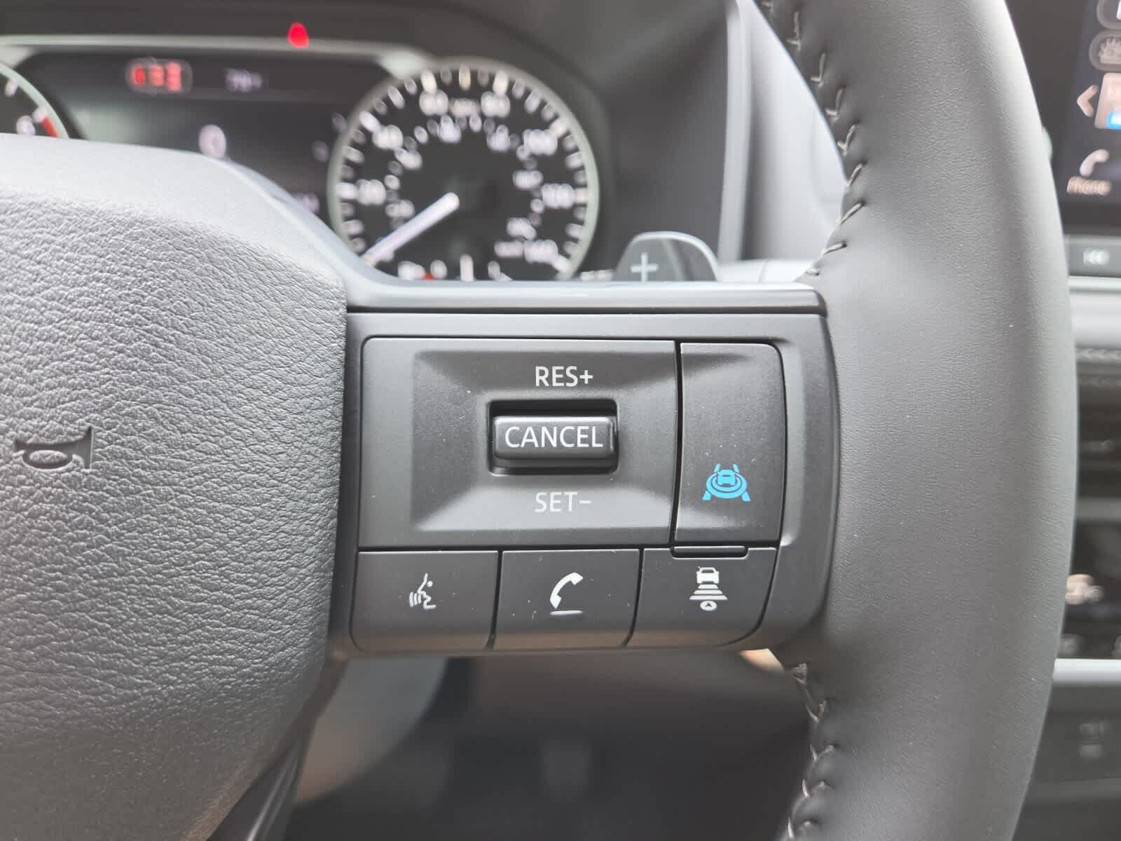 Used 2026 Nissan Rogue SV FWD image 13