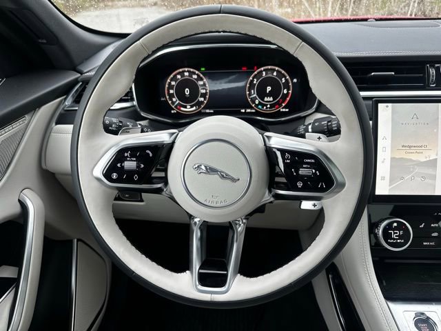 Used 2026 Jaguar F-PACE R-Dynamic S image 26