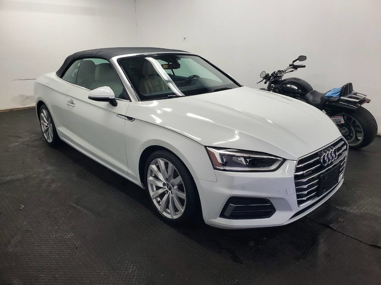 Used 2018 Audi A5 2.0T Premium Plus w/ Premium Plus AWD/4WD image 3