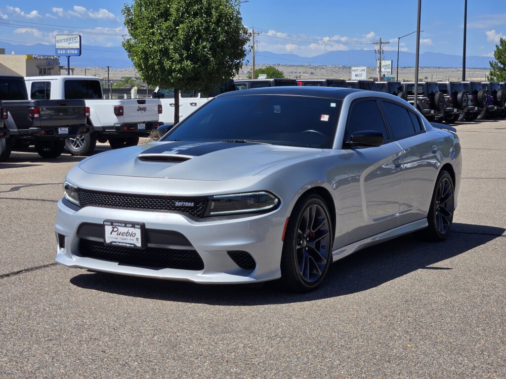 Used 2023 Dodge Charger R/T w/ Daytona Edition Group RWD image 5