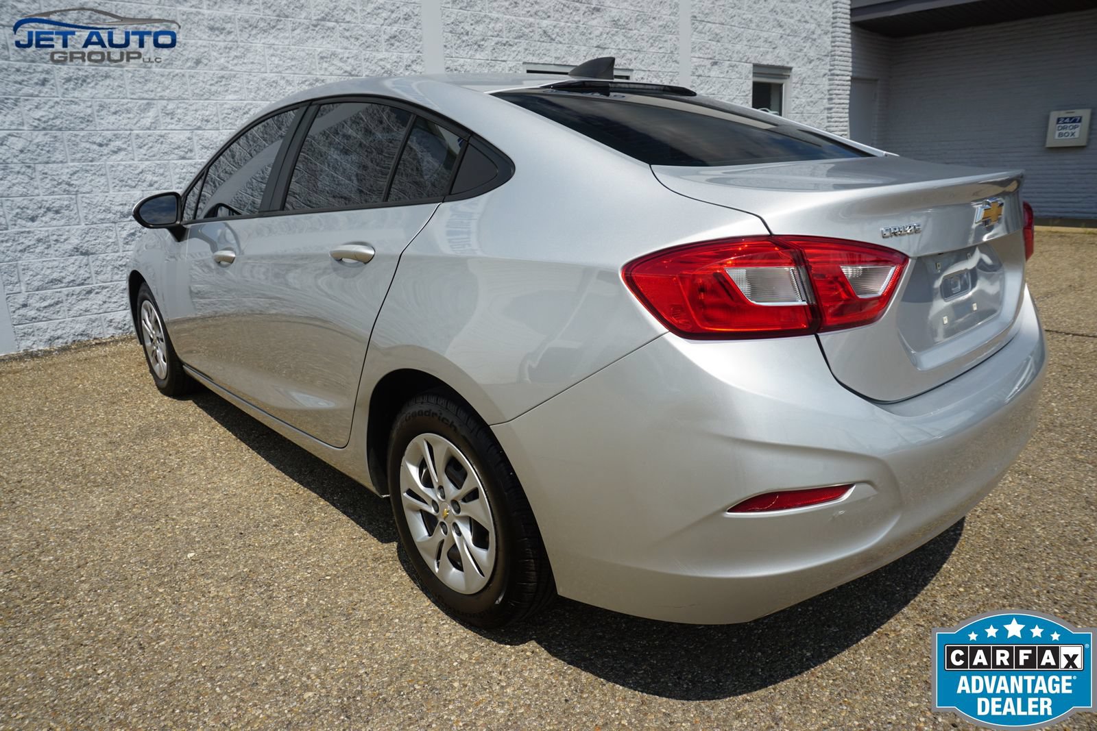 Used 2019 Chevrolet Cruze LS FWD image 8