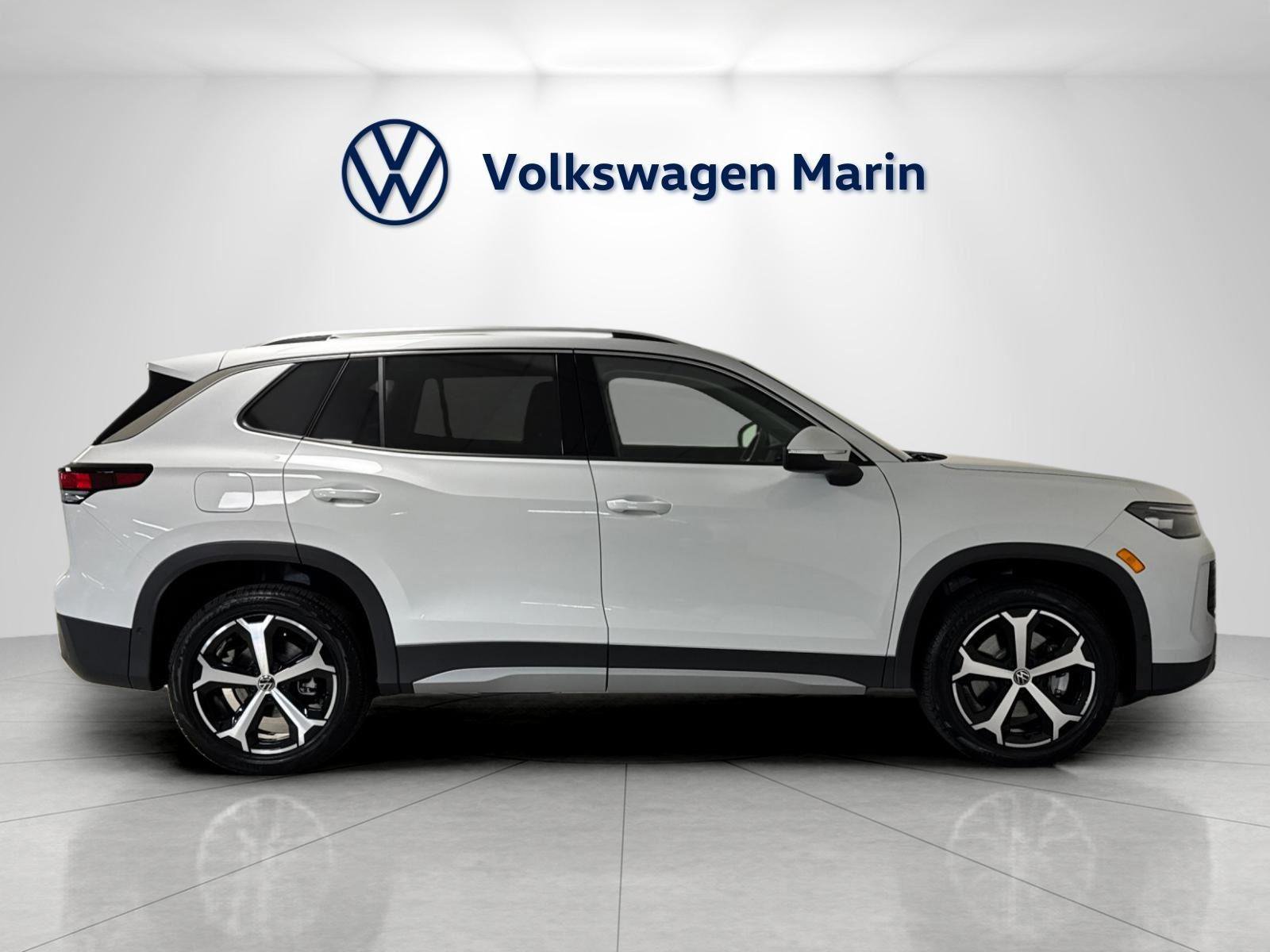 New 2026 Volkswagen Tiguan SE image 6