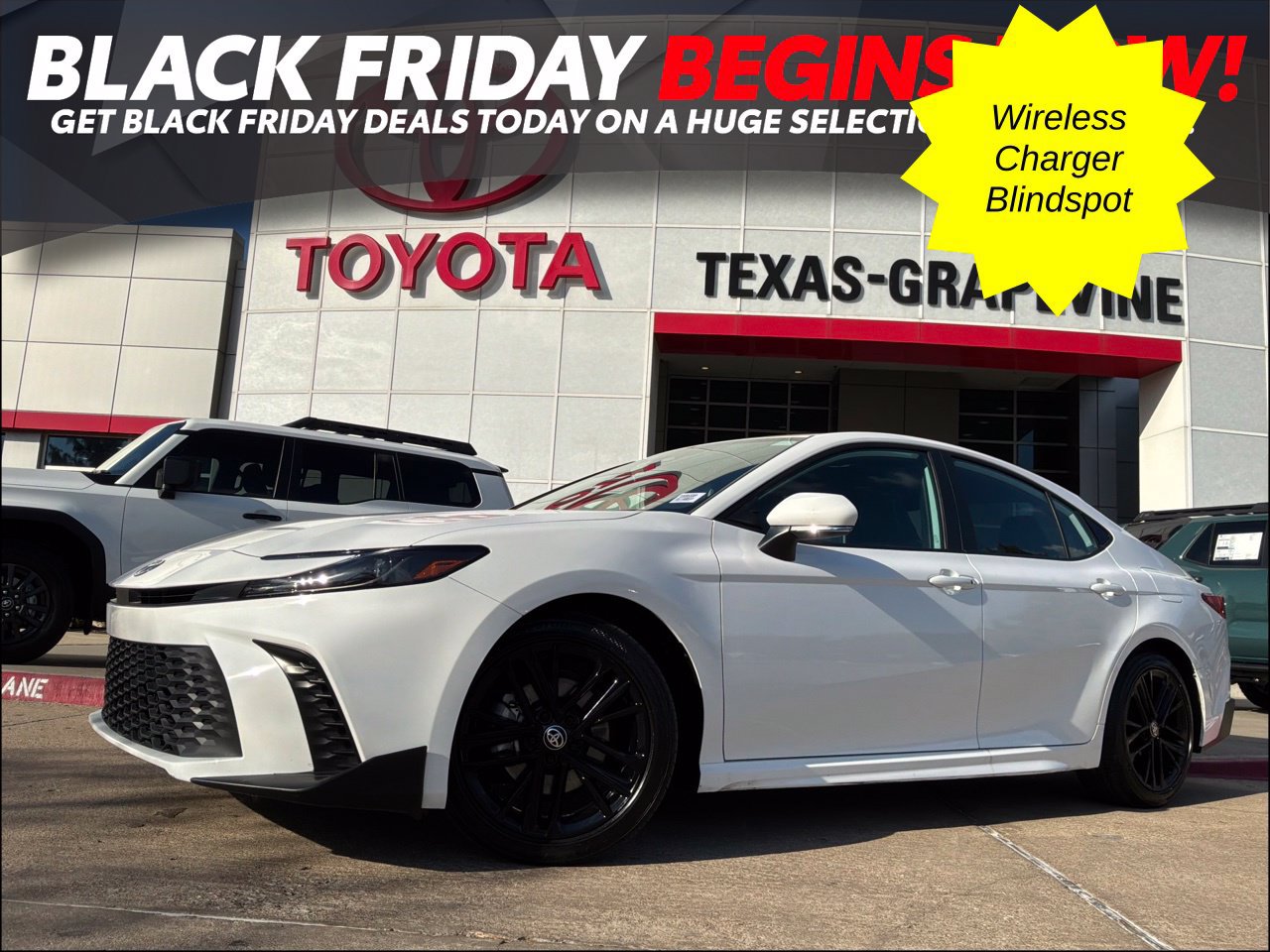 Used 2026 Toyota Camry SE FWD image 1
