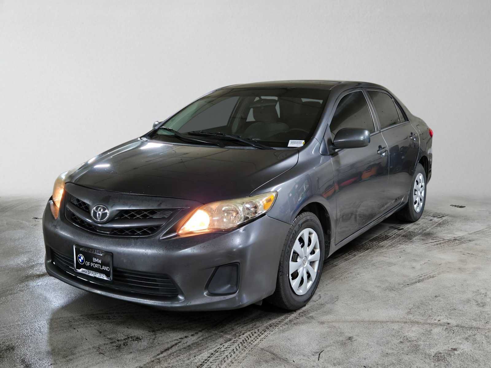 Used 2013 Toyota Corolla L FWD image 7