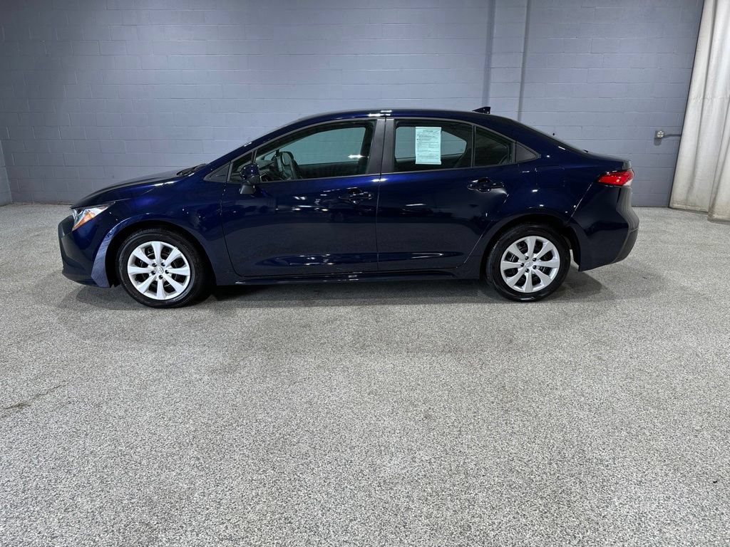 Certified 2025 Toyota Corolla LE FWD image 6