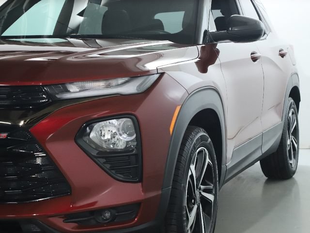 Certified 2023 Chevrolet TrailBlazer RS w/ Sun and Liftgate Package AWD/4WD image 5