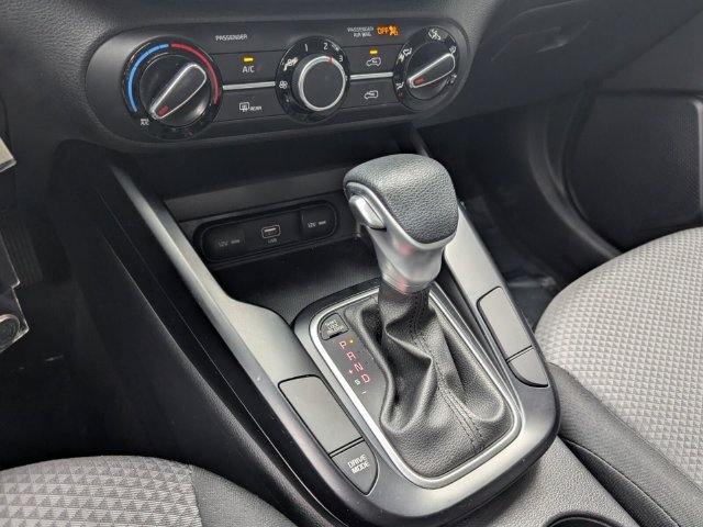 Used 2020 Kia Soul LX FWD image 26