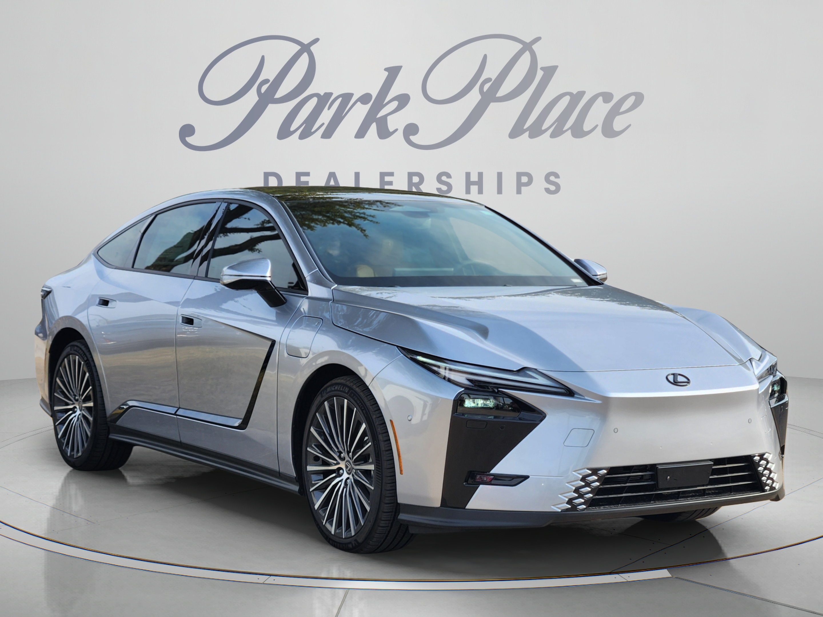 New 2026 Lexus ES 350e w/ Accessory Package (Z1) FWD image 4