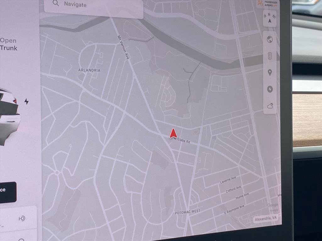 Used 2021 Tesla Model Y Long Range image 13