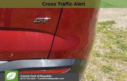 Used 2023 Buick Enclave Essence w/ Experience Buick Package image 9