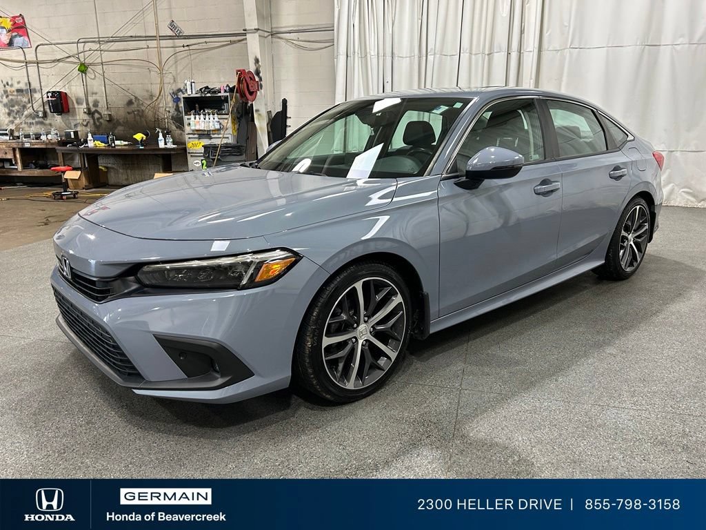 Used 2022 Honda Civic Touring image 4