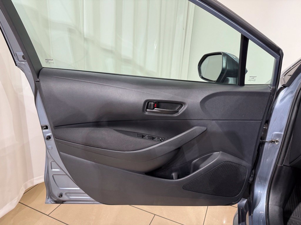 Certified 2025 Toyota Corolla LE FWD image 14