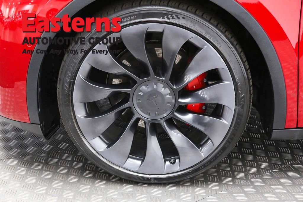 Used 2022 Tesla Model Y Performance image 29