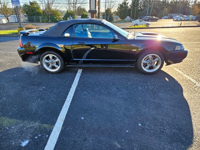 Used 2002 Ford Mustang GT video 2