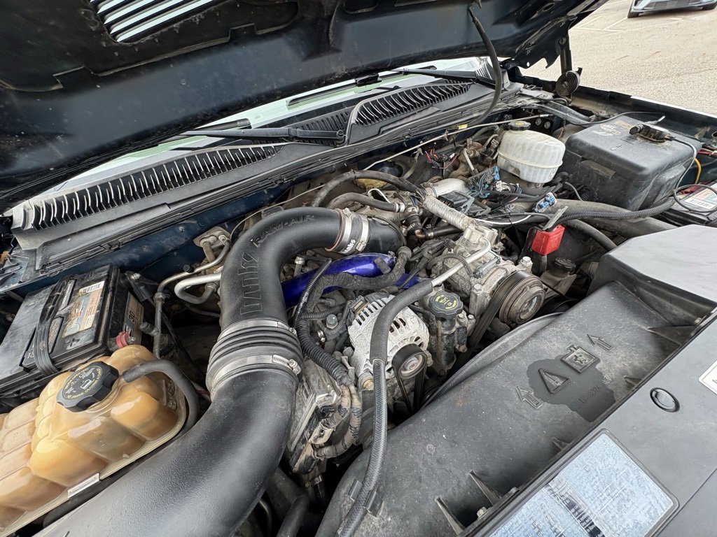 Used 2005 Chevrolet Silverado 3500 LT w/ Heavy-Duty Power Package image 20