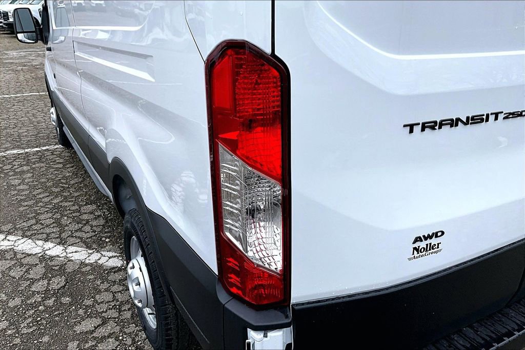 New 2026 Ford Transit 250 148 Medium Roof Extended AWD image 27