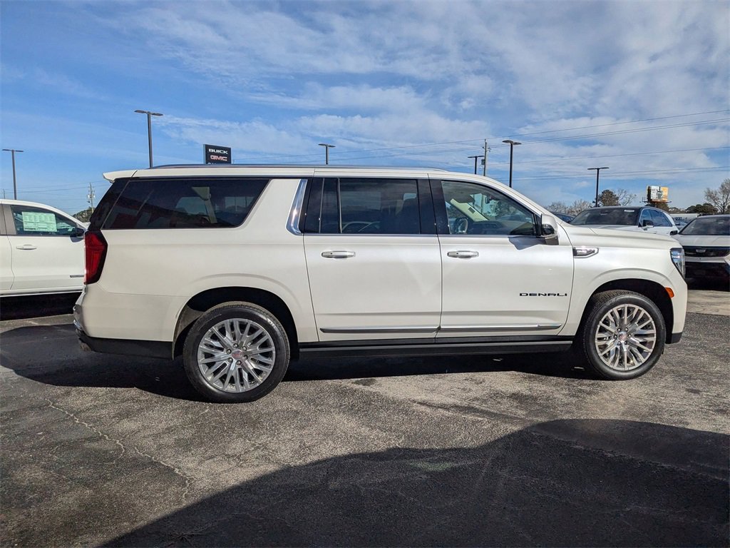 Certified 2024 GMC Yukon XL Denali image 6