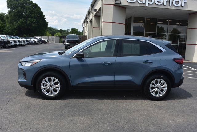 Used 2023 Ford Escape Active w/ Tech Pack #1 AWD/4WD image 10