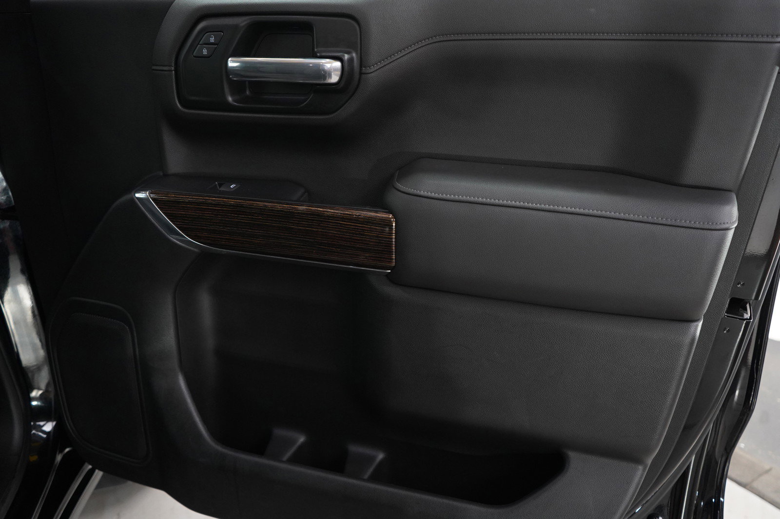 Used 2019 GMC Sierra 1500 SLE image 10