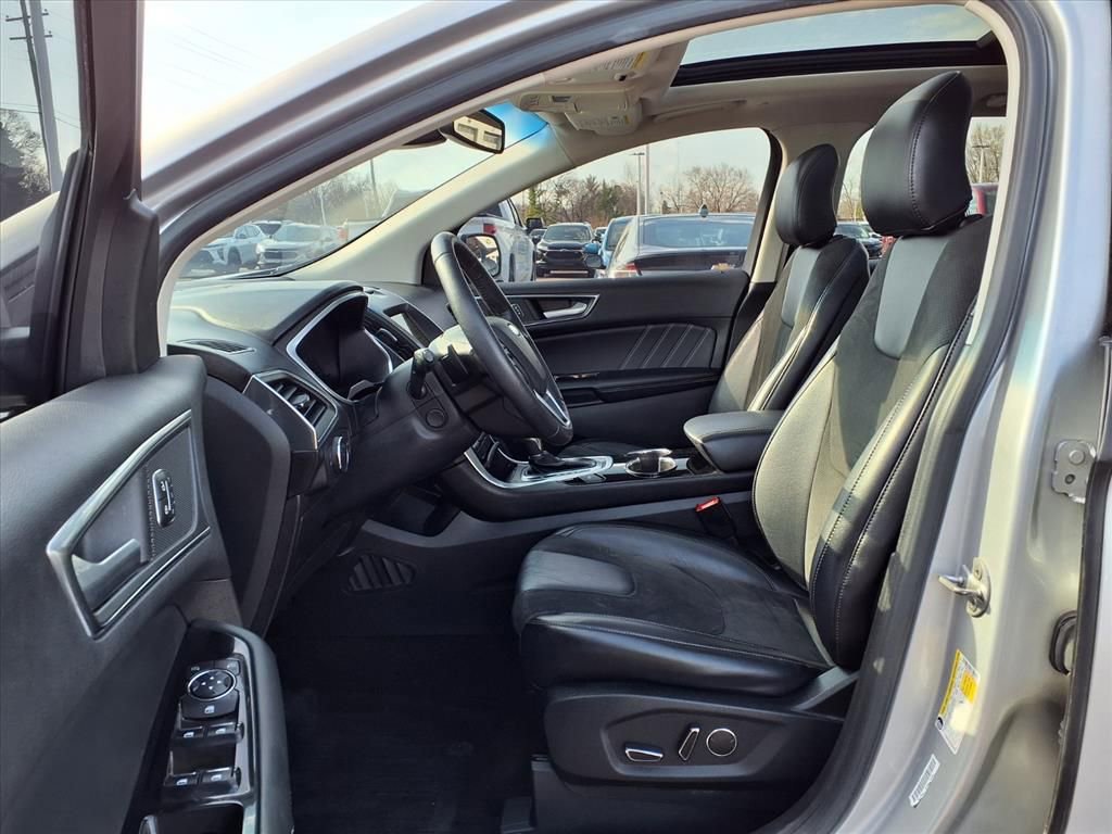 Used 2018 Ford Edge Sport w/ Equipment Group 401A image 18