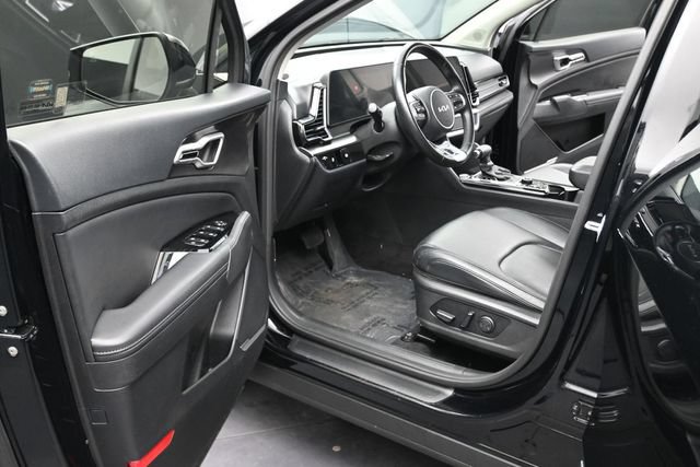 Used 2023 Kia Sportage EX AWD/4WD image 17