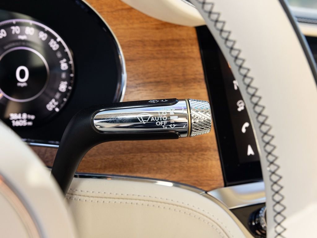 Used 2026 Bentley Continental GT image 38