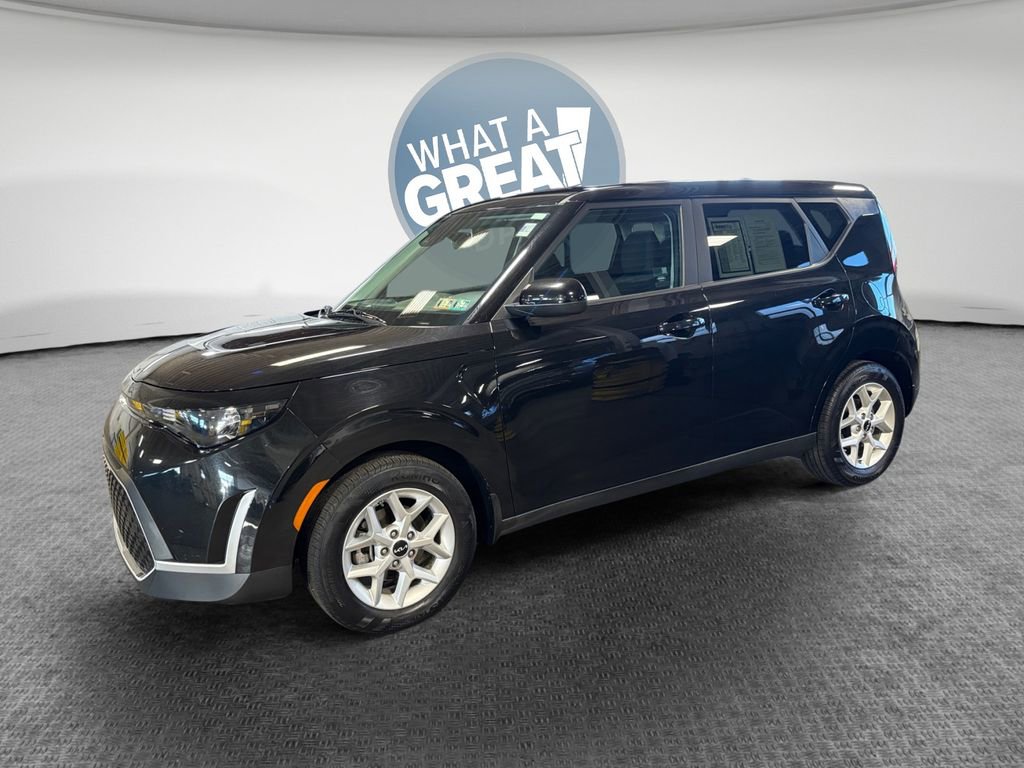 Used 2023 Kia Soul S FWD image 8
