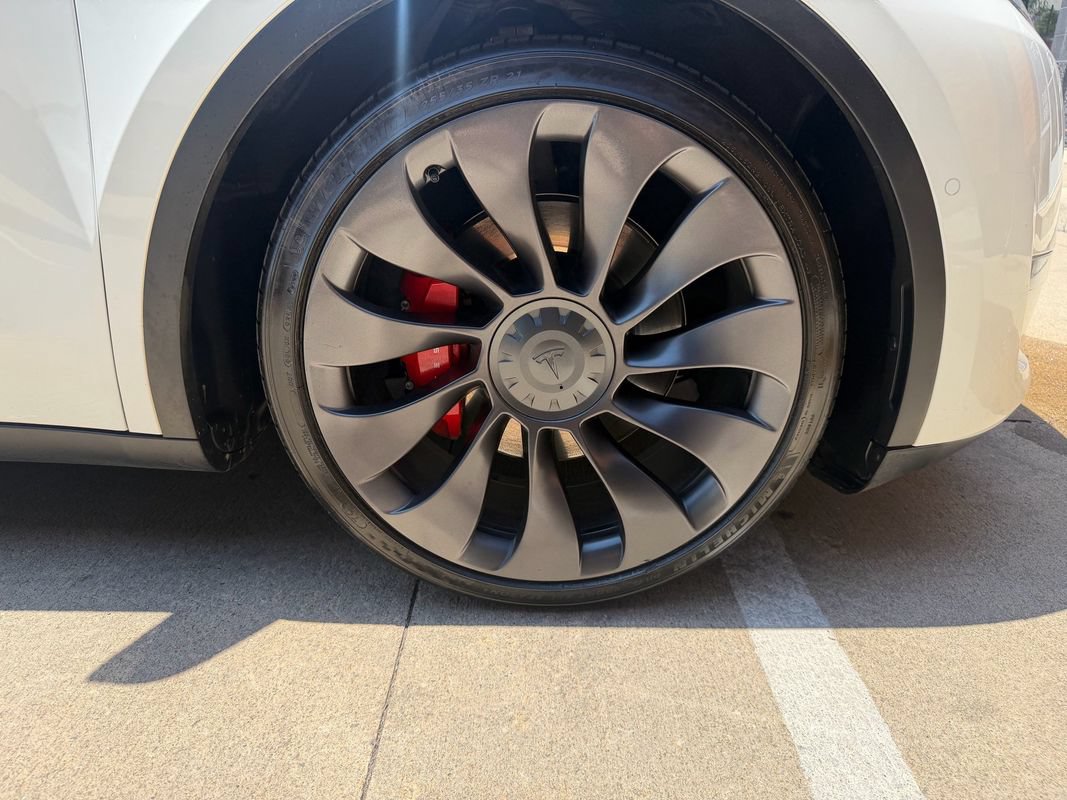 Used 2022 Tesla Model Y Performance AWD/4WD image 49
