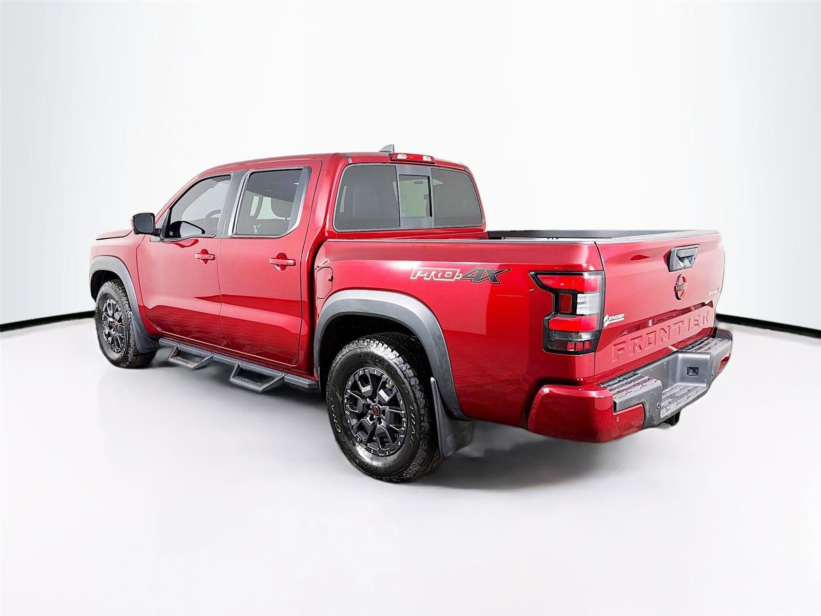 Used 2022 Nissan Frontier PRO-4X w/ Pro-4X Premium Package image 5