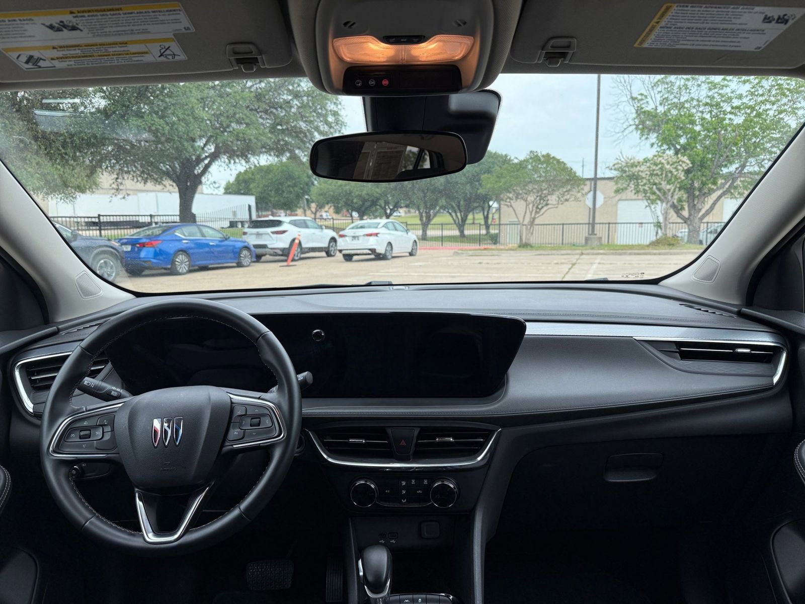 Used 2025 Buick Encore GX Preferred FWD image 34
