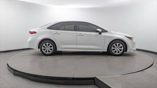 Used 2023 Toyota Corolla LE FWD image 9