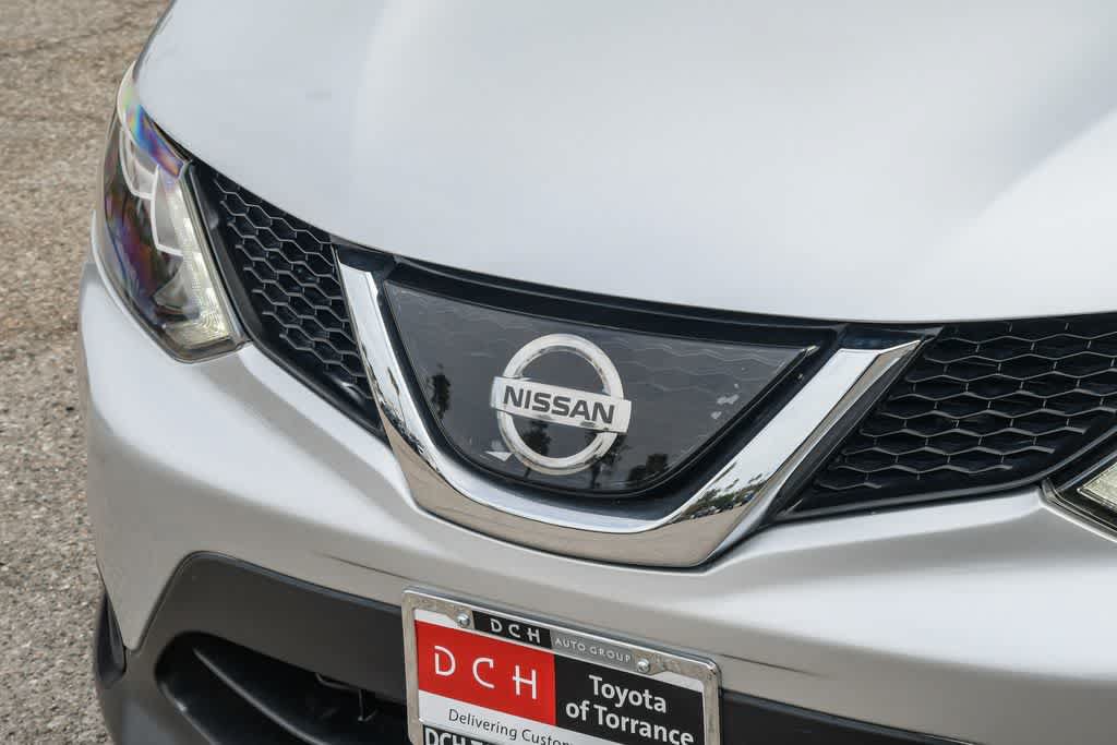 Used 2019 Nissan Rogue Sport S w/ Appearance Package FWD image 5