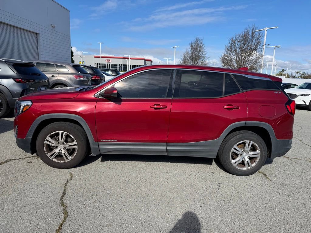 Used 2019 GMC Terrain SLE image 2