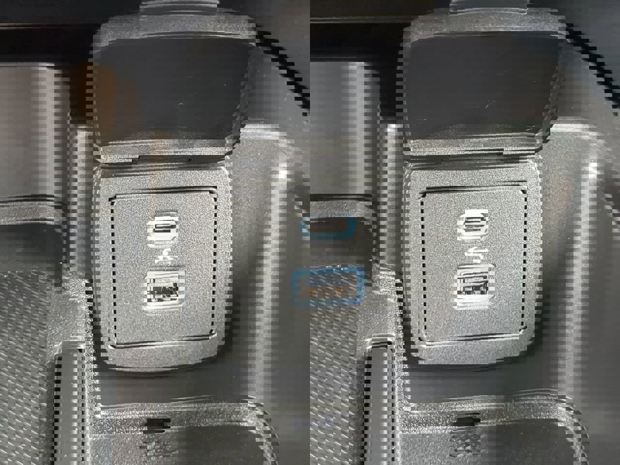 New 2025 Ford Bronco 4-Door image 19