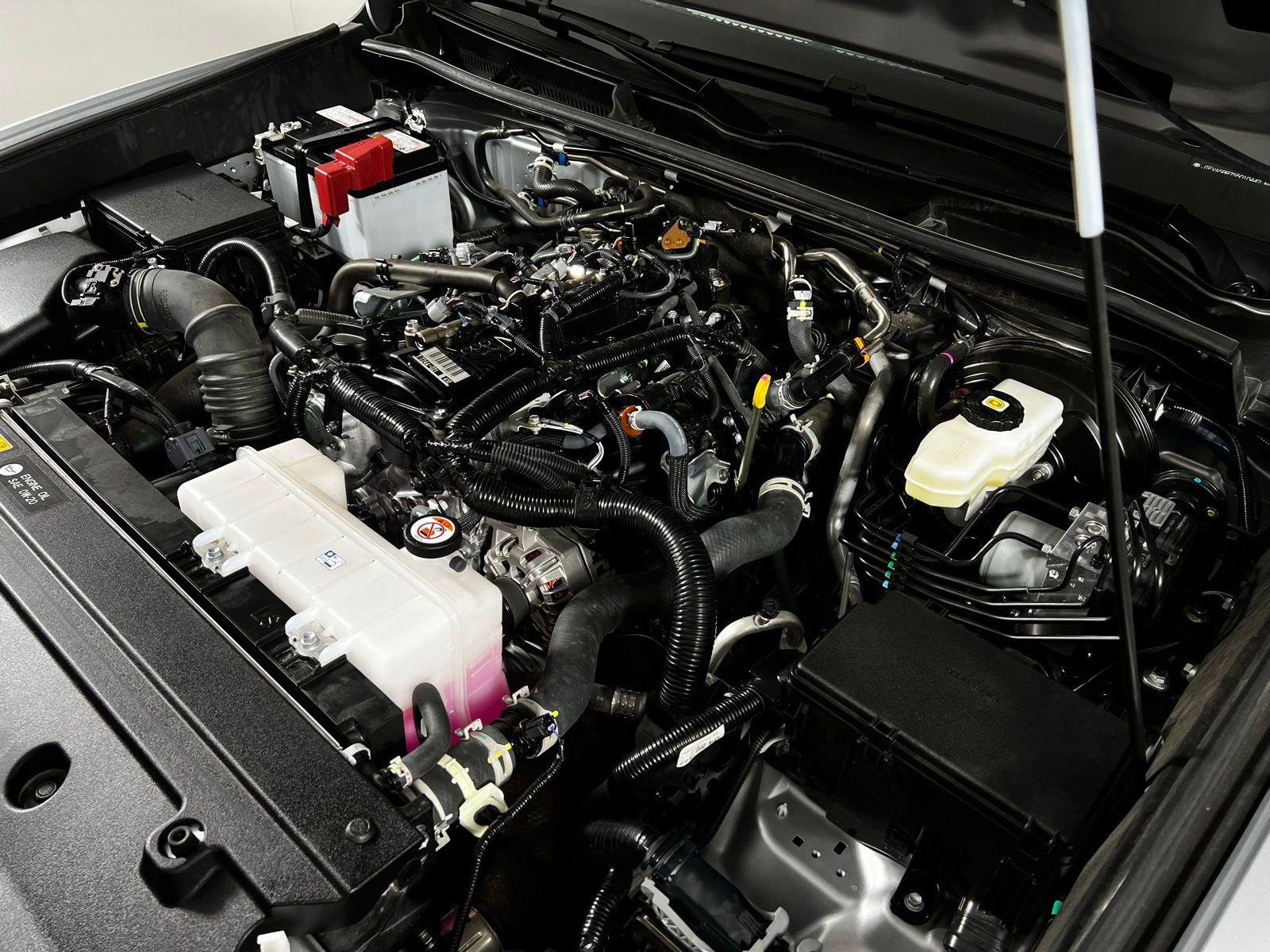 Certified 2025 Toyota 4Runner SR5 image 11