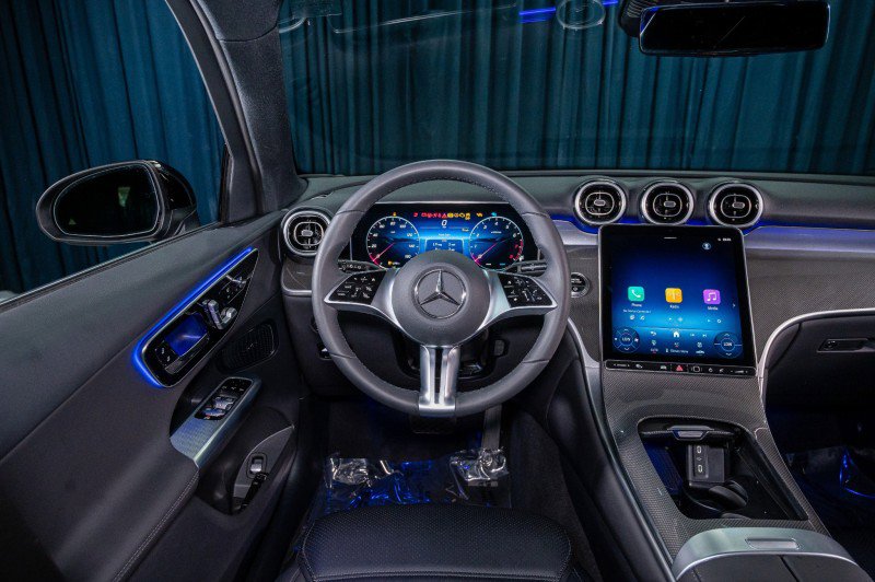 Certified 2026 Mercedes-Benz GLC 300 image 17