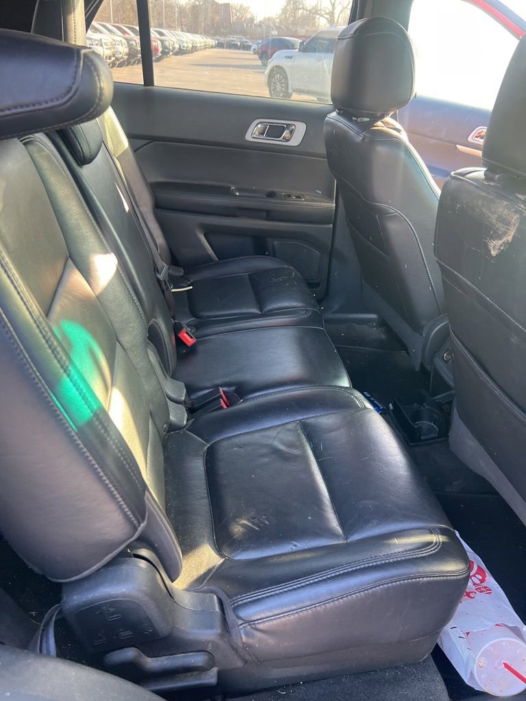 Used 2011 Ford Explorer XLT w/ 202A Rapid Spec Order Code image 11