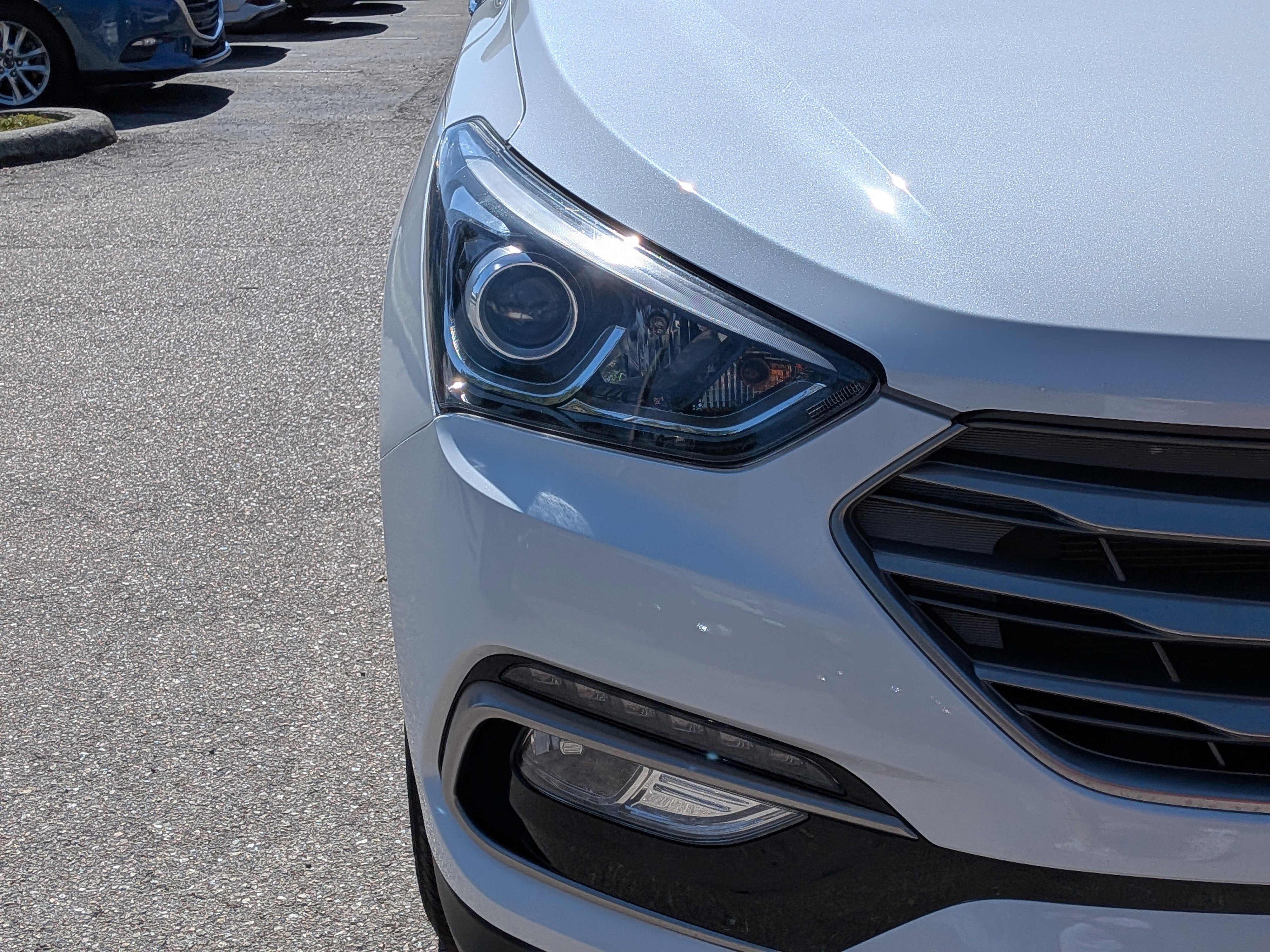 Used 2018 Hyundai Santa Fe Sport w/ 2.4L Tech Package 04 image 10