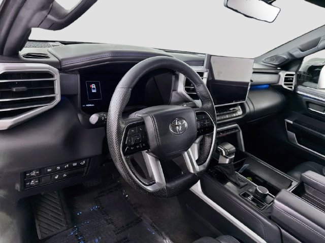 Used 2024 Toyota Tundra Platinum AWD/4WD image 9