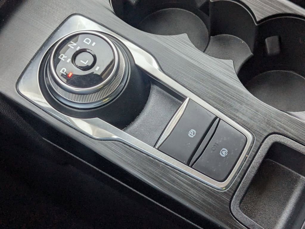 Used 2025 Ford Escape Platinum image 14