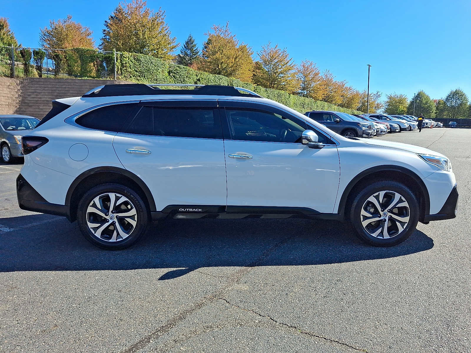 Used 2020 Subaru Outback Touring XT image 3