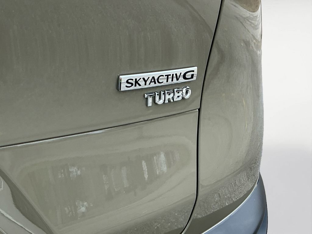 Used 2025 MAZDA CX-30 Carbon image 23