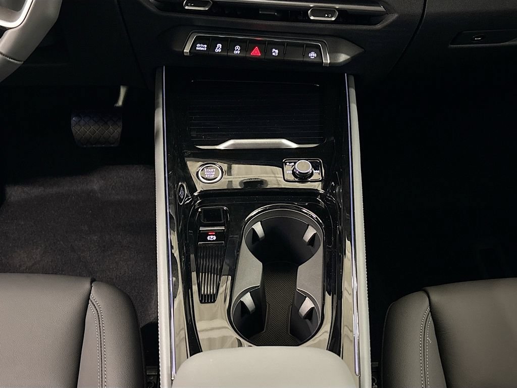 New 2026 Audi Q3 quattro 2.0T AWD/4WD image 13