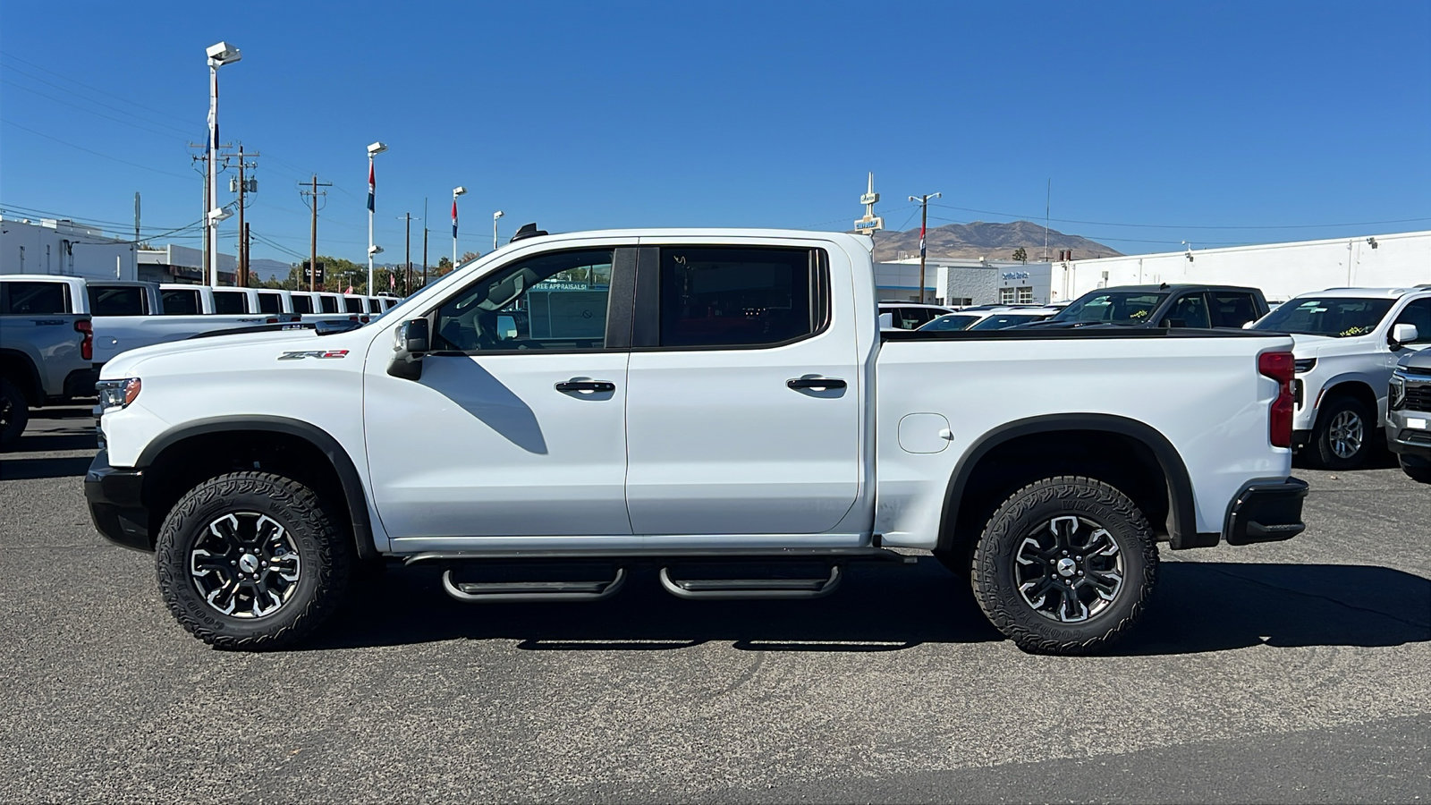 New 2026 Chevrolet Silverado 1500 ZR2 image 9